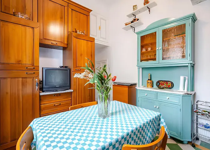 Appartamento S.pietro Elvira's Retro