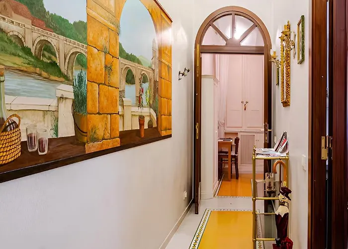 S.pietro Elvira's Retro * Roma